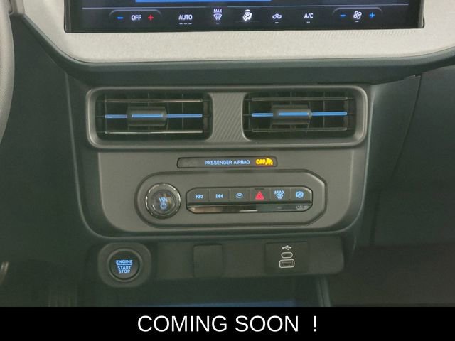 Used 2025 Ford Maverick XLT image 23