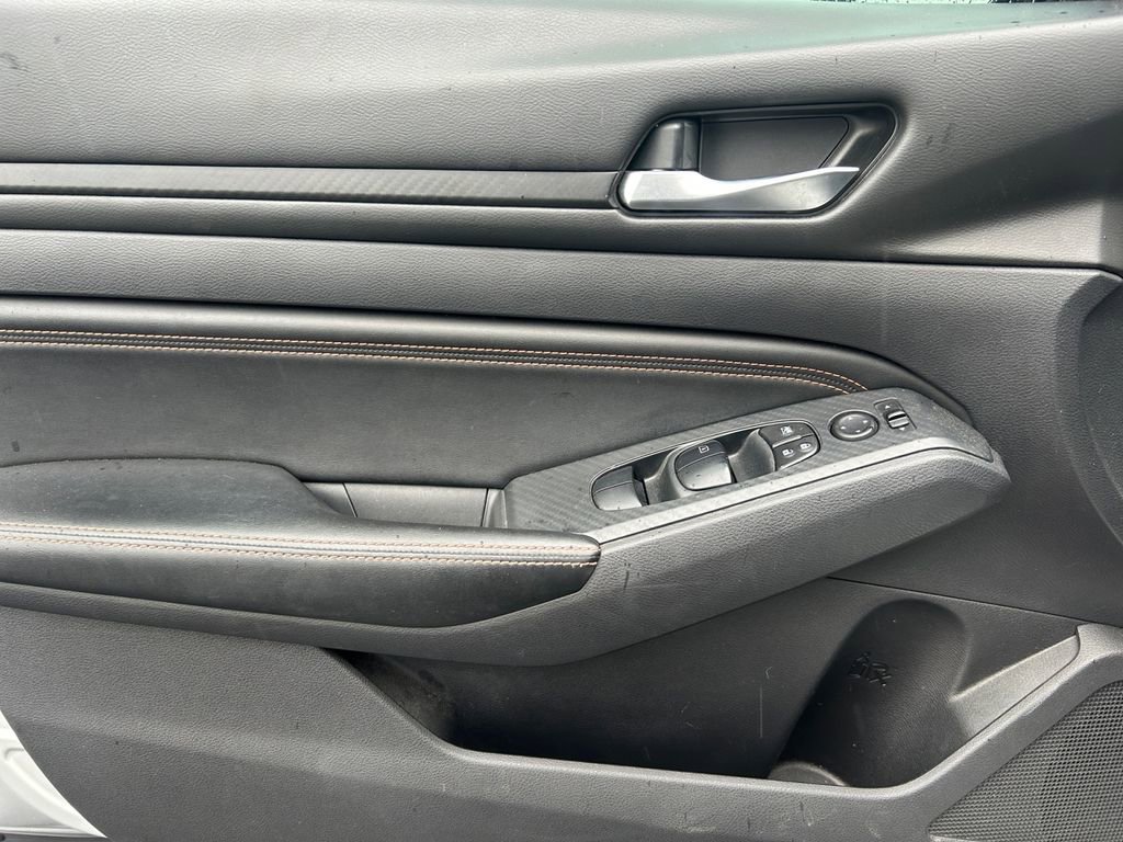 Used 2019 Nissan Altima 2.5 SR image 22