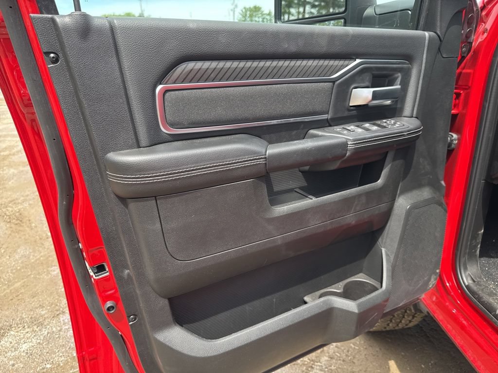 New 2026 RAM 2500 Big Horn AWD/4WD image 16