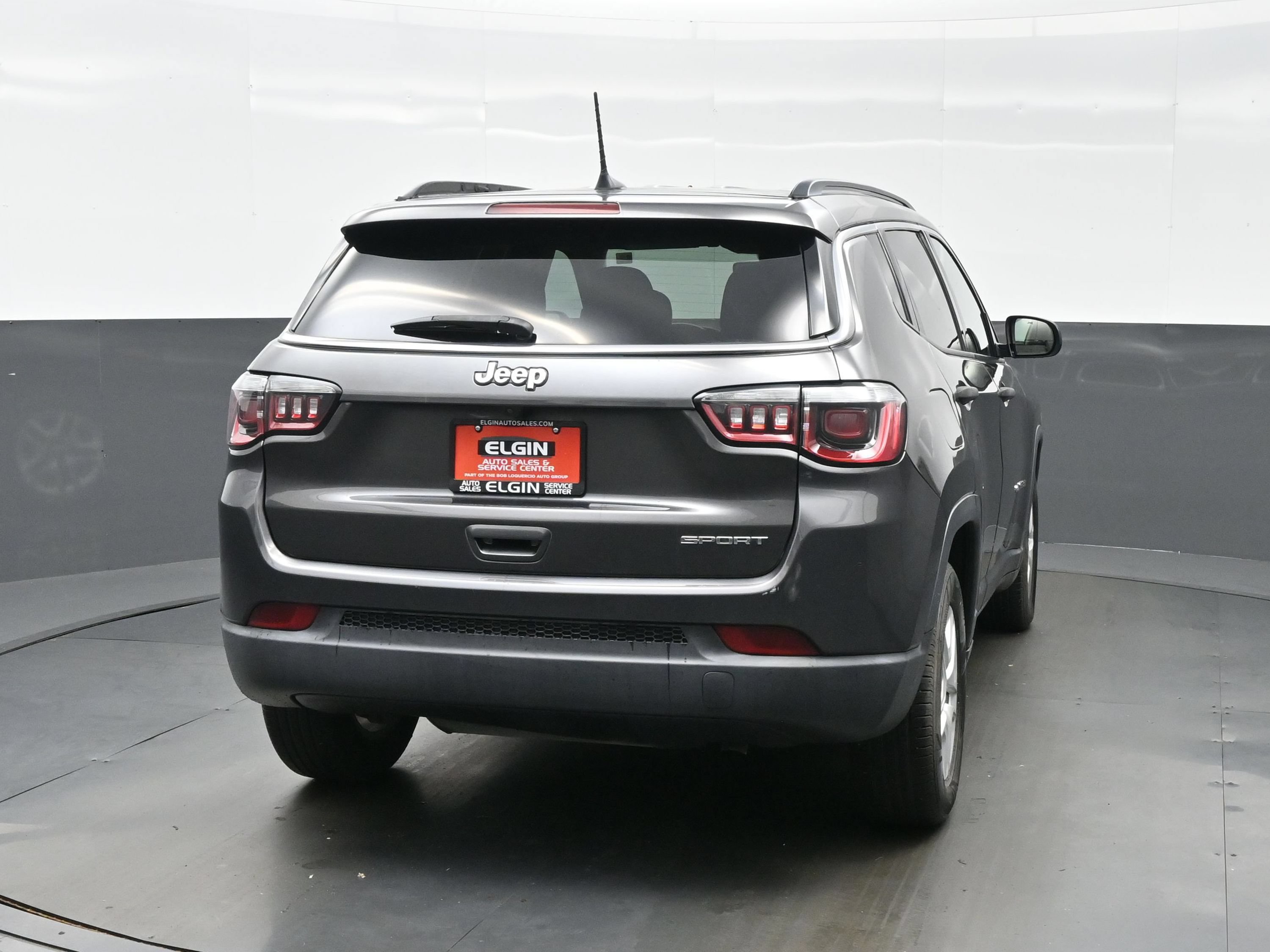 Used 2019 Jeep Compass Sport FWD image 5