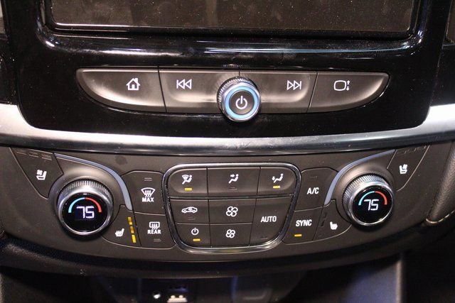 Used 2023 Chevrolet Traverse Premier image 27