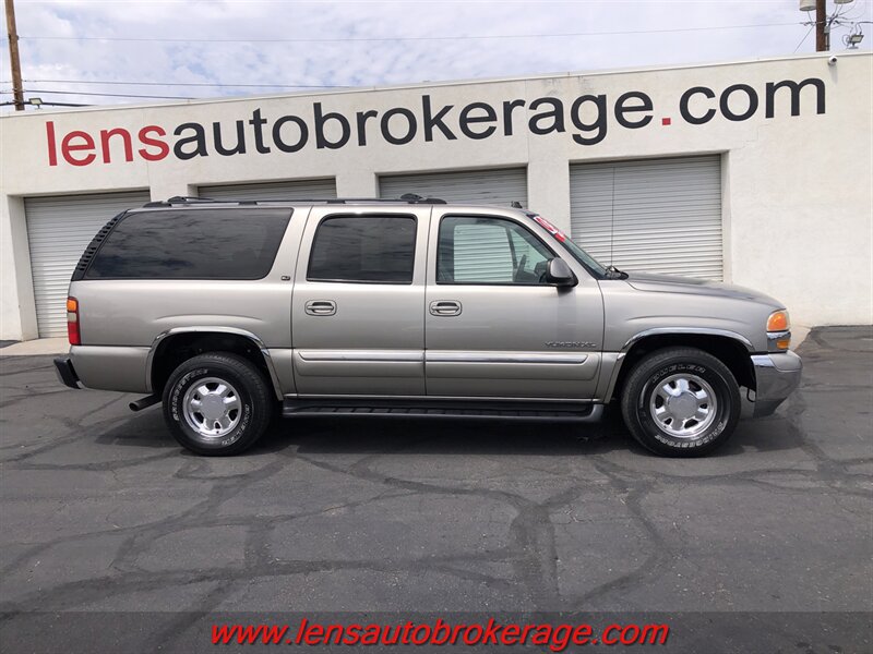Used 2003 GMC Yukon XL SLT w/ 1SD Preferred Equipment Group AWD/4WD image 1