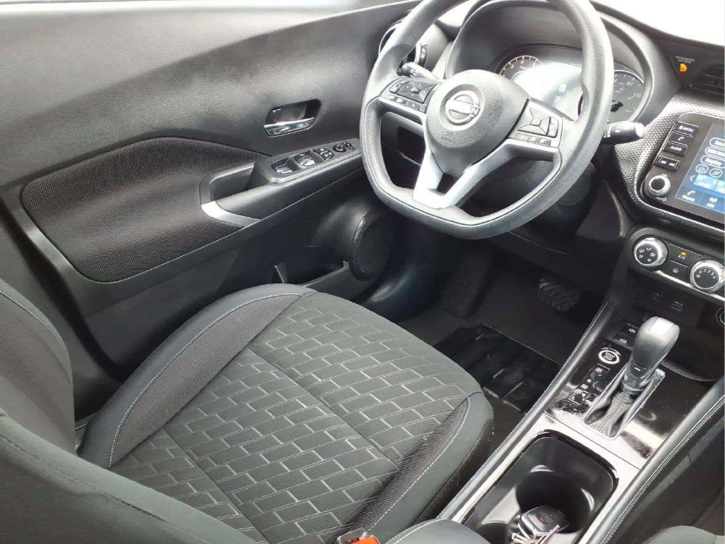 Certified 2023 Nissan Kicks SV FWD image 19
