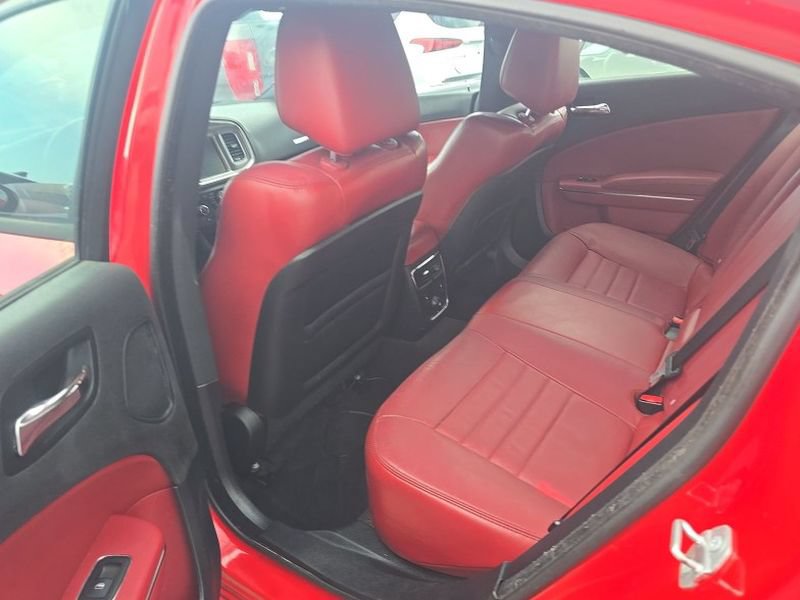 Used 2014 Dodge Charger SXT Plus RWD image 12