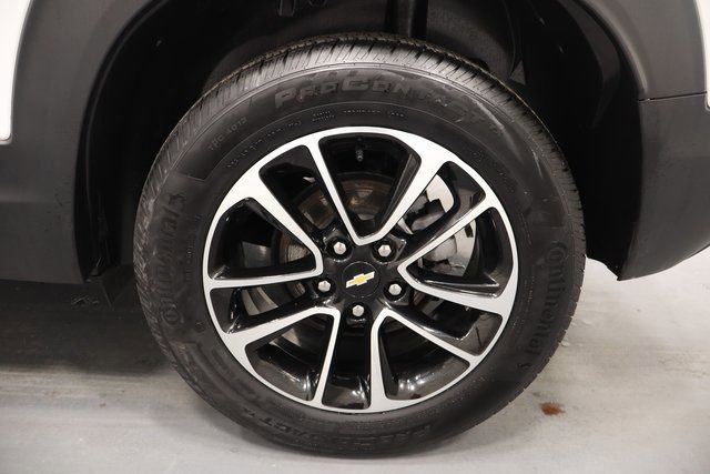 Used 2025 Chevrolet TrailBlazer LT AWD/4WD image 25