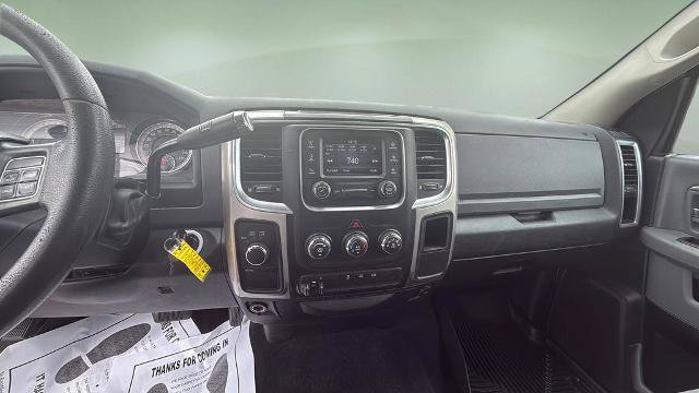 Used 2018 RAM 3500 SLT AWD/4WD image 11