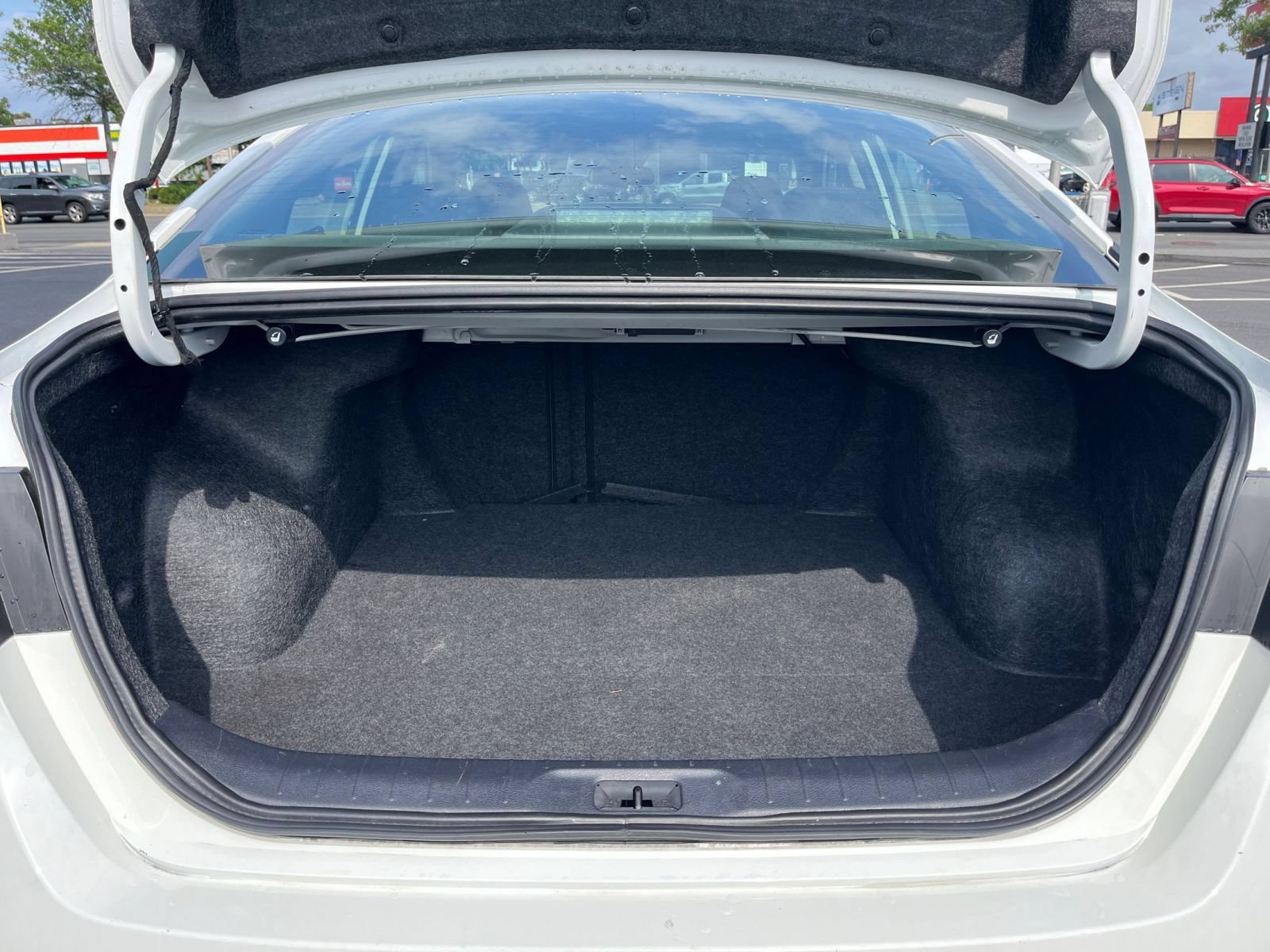 Used 2026 Nissan Altima 2.5 SV FWD image 36