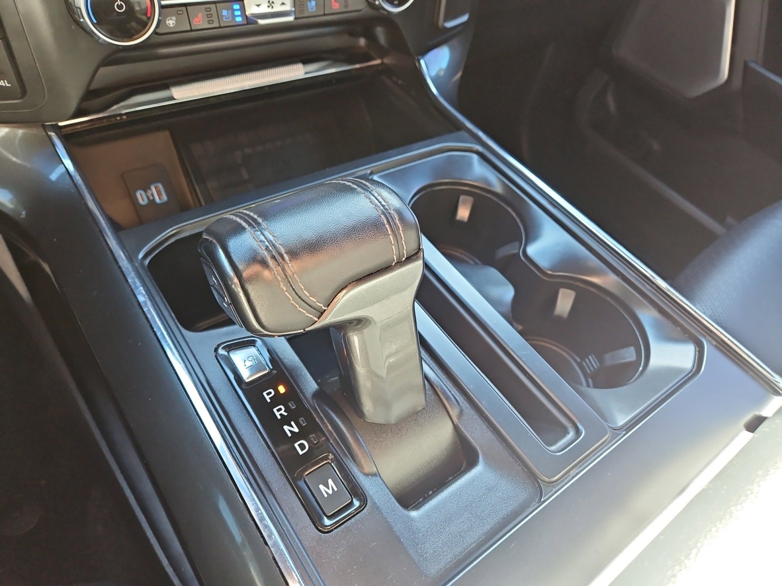 Used 2022 Ford F150 Lariat w/ Equipment Group 502A High image 26