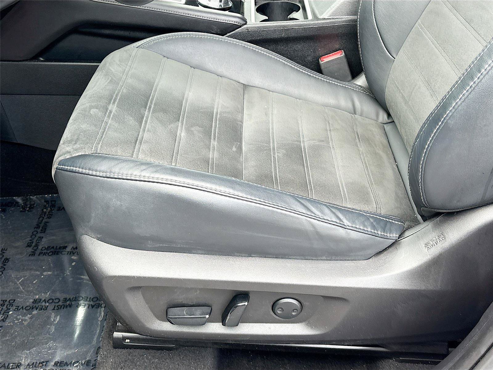 Used 2022 Mitsubishi Outlander SE FWD image 19