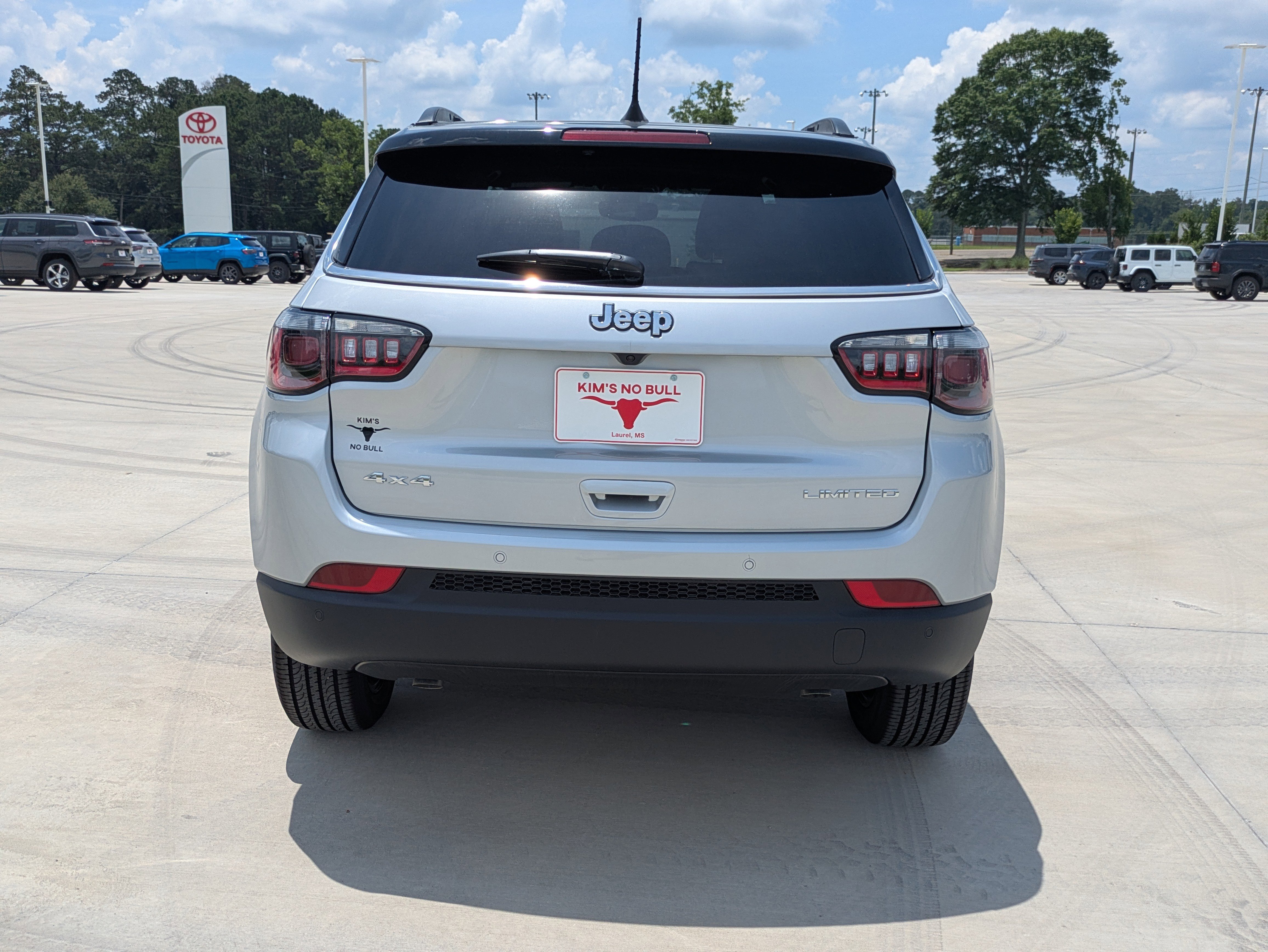 New 2026 Jeep Compass Limited AWD/4WD image 4