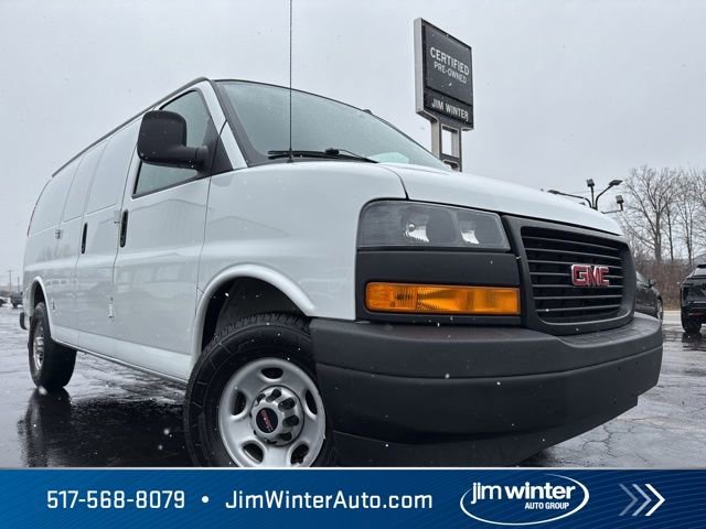 Used 2022 GMC Savana 2500 w/ Driver Convenience Package RWD image 2