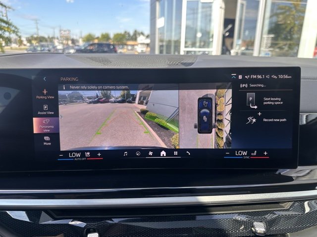 Used 2024 BMW X7 xDrive40i w/ M Sport Package image 20