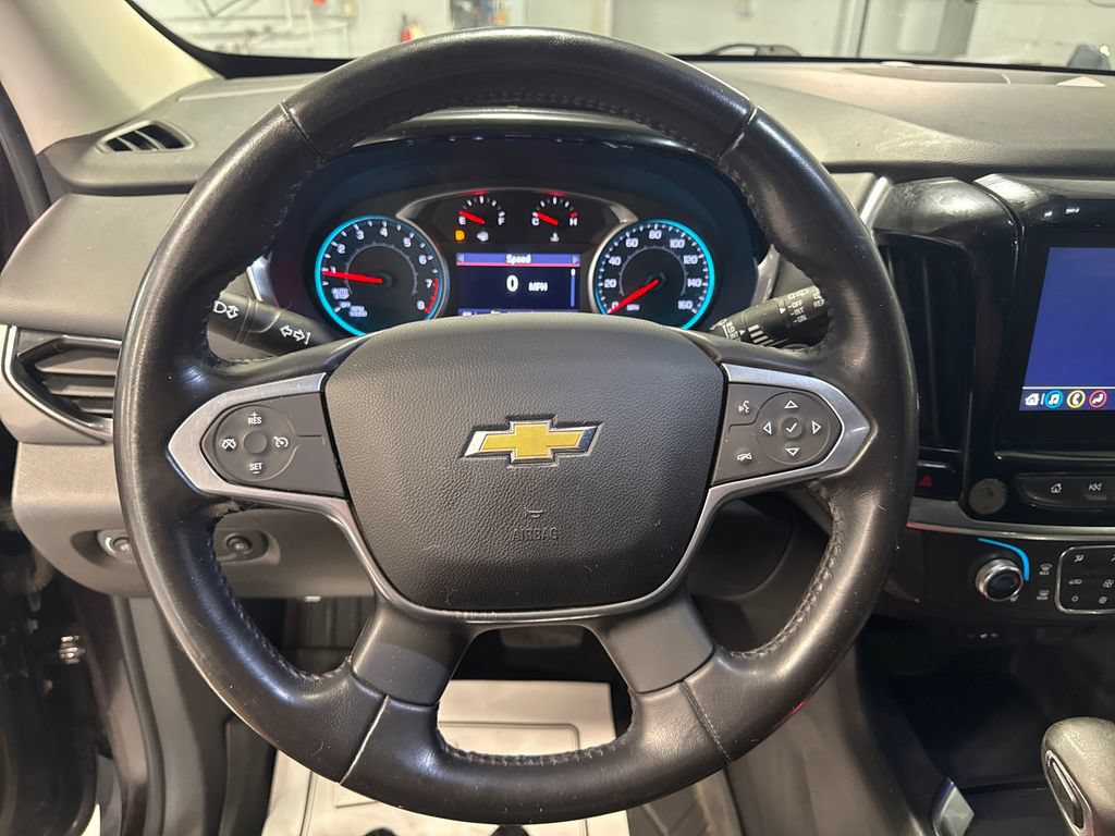 Used 2021 Chevrolet Traverse LT AWD/4WD image 5