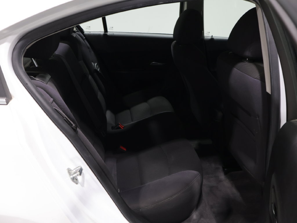 Used 2012 Chevrolet Cruze LT FWD image 12
