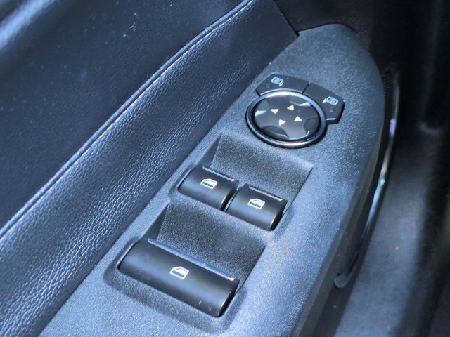 Used 2022 Ford Mustang Premium RWD image 22