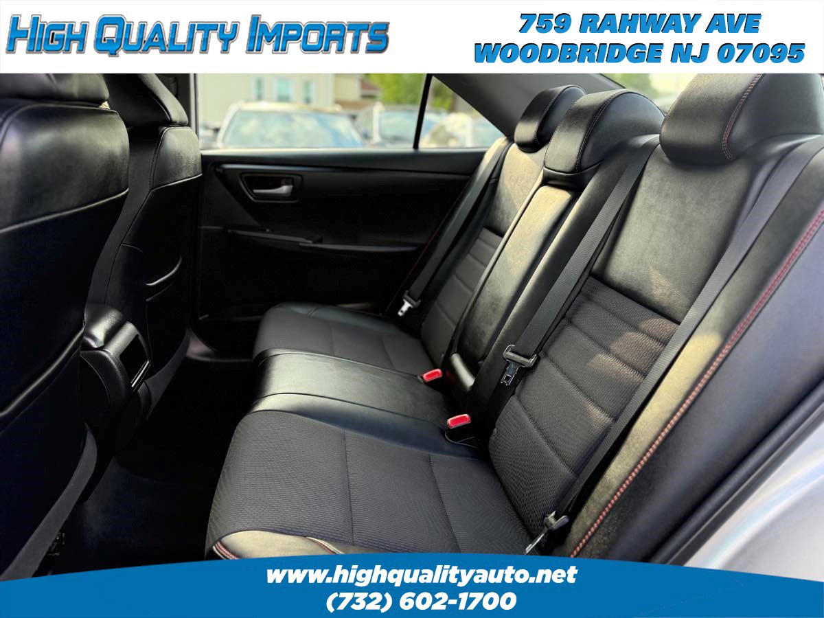 Used 2017 Toyota Camry SE FWD image 16