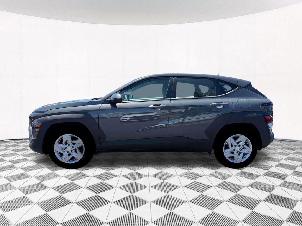 New 2026 Hyundai Kona SE image 3