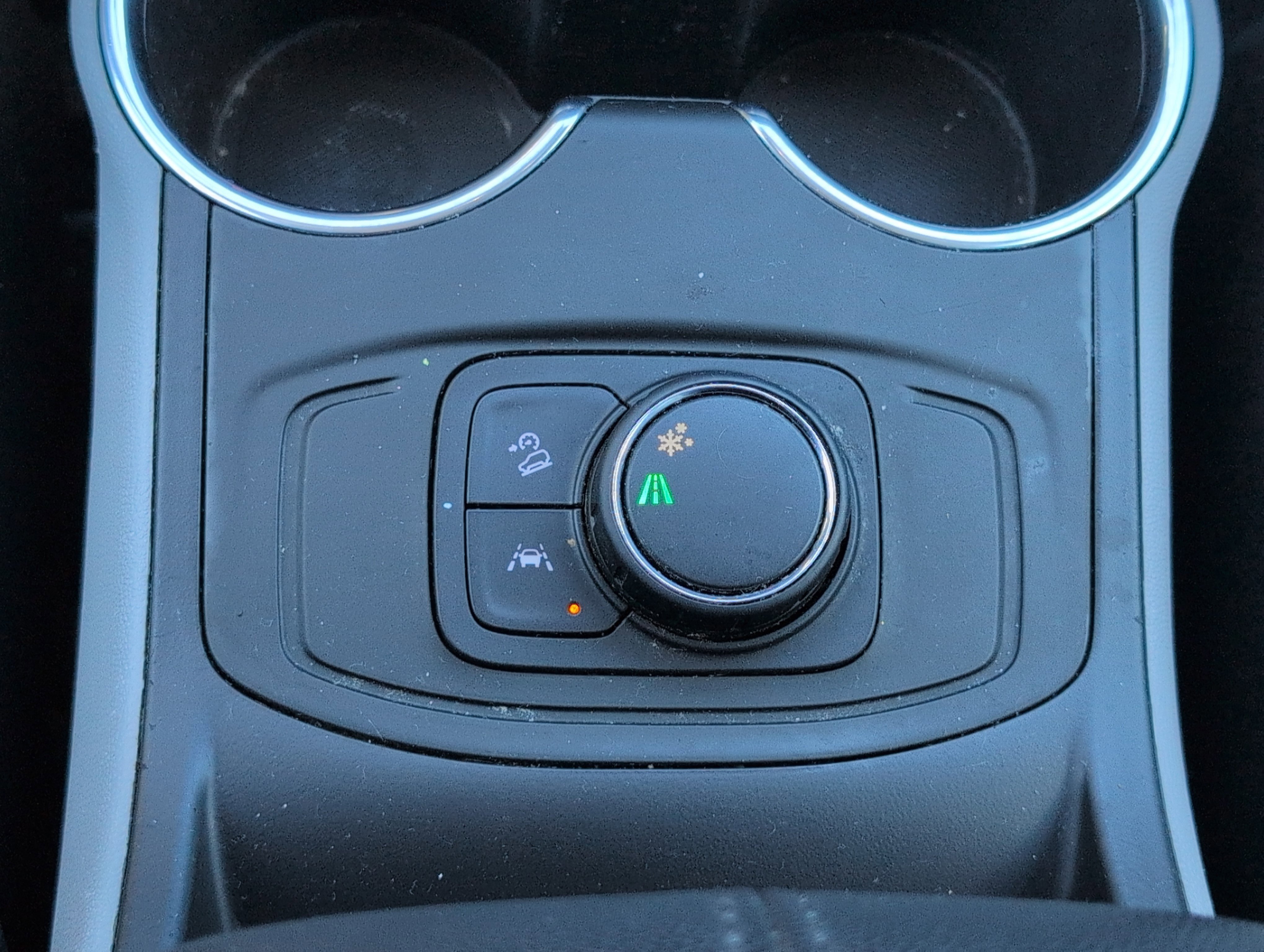 Used 2020 GMC Terrain SLE image 21