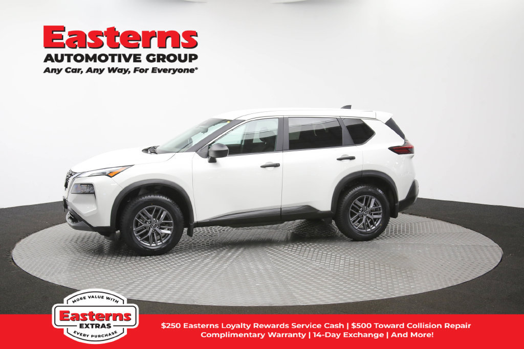 Used 2023 Nissan Rogue S AWD/4WD image 61