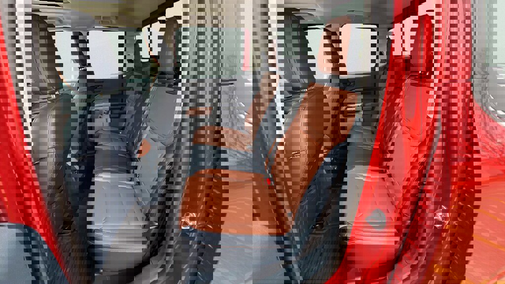 Used 2024 Ford Maverick Lariat w/ 4K Tow Package image 16