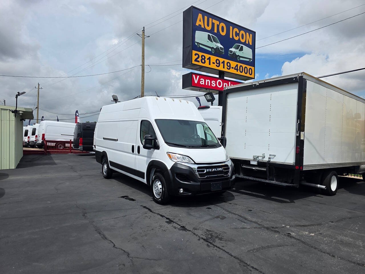 Used 2023 RAM ProMaster 3500 w/ Lane Management Group FWD image 25