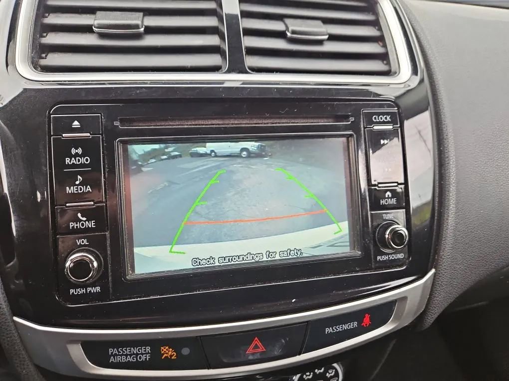 Used 2016 Mitsubishi Outlander Sport SEL AWD/4WD image 25