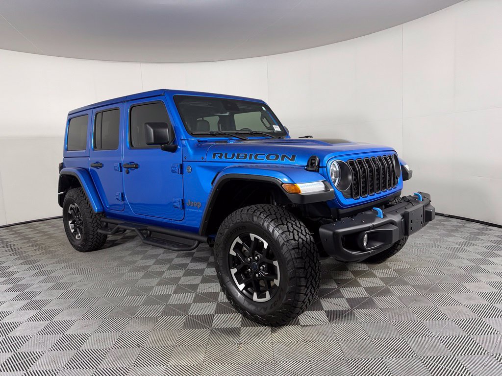 Used 2024 Jeep Wrangler Unlimited Rubicon 4xe AWD/4WD image 4