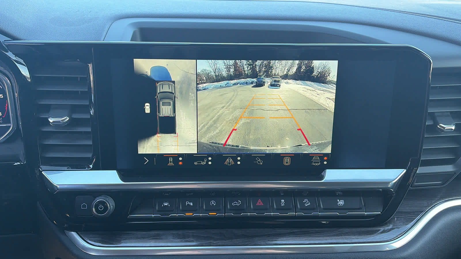 Used 2024 Chevrolet Silverado 1500 LTZ image 17