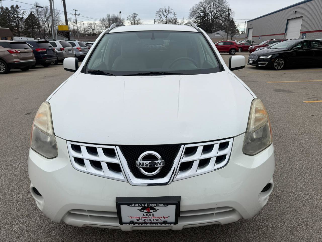 Used 2012 Nissan Rogue SV image 4