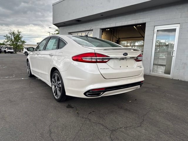 Used 2017 Ford Fusion Titanium FWD image 4