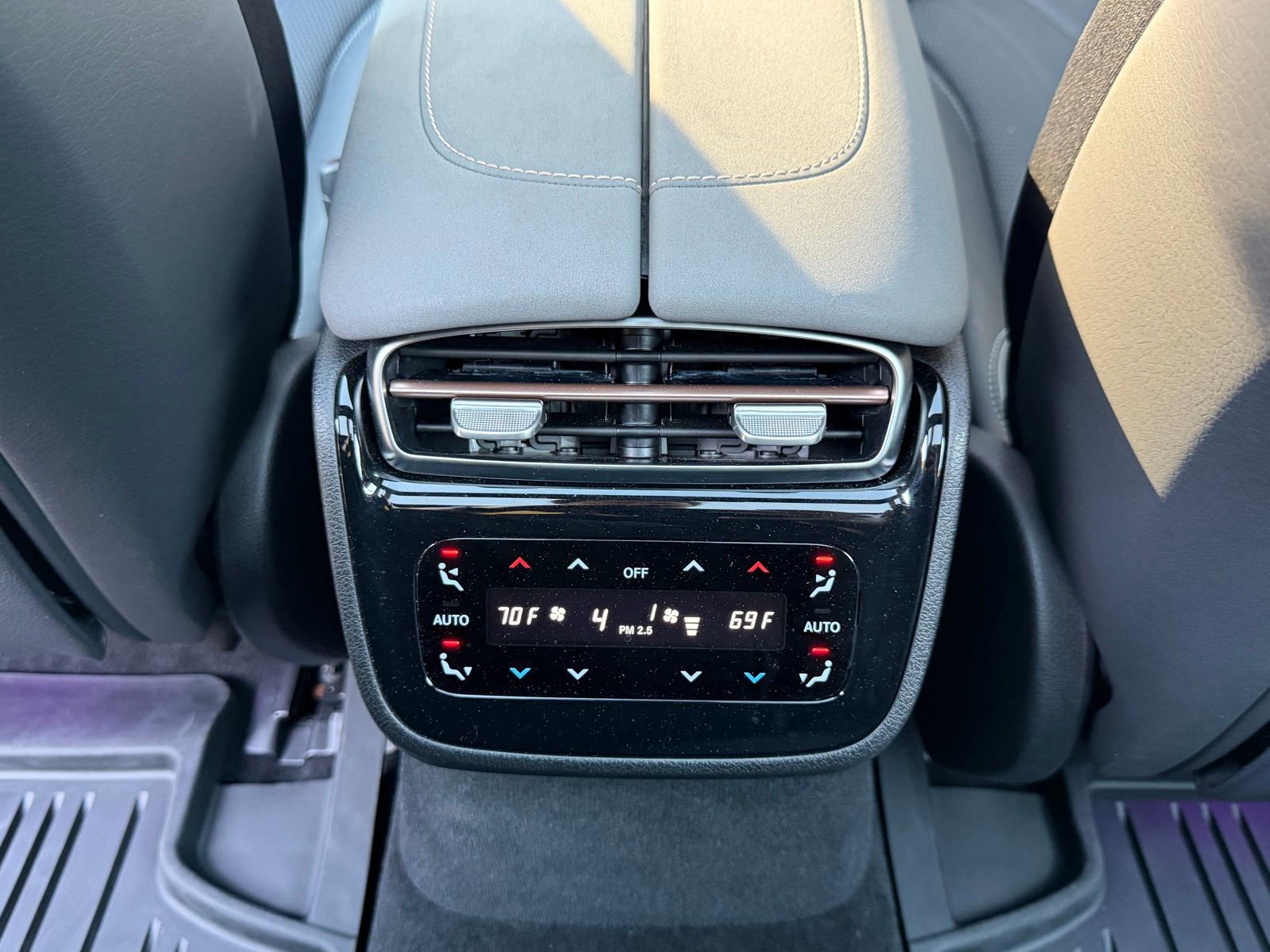 Certified 2023 Mercedes-Benz EQS 580 4MATIC Sedan image 16