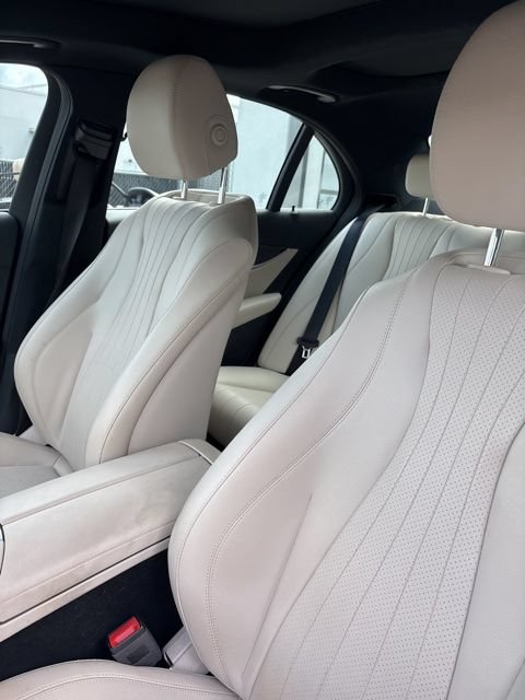 Certified 2022 Mercedes-Benz E 350 Sedan image 3