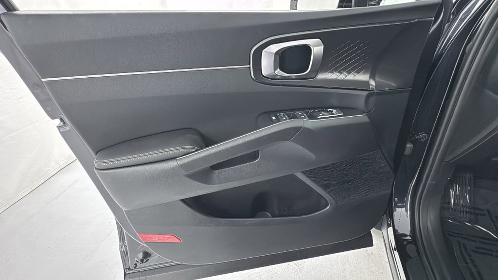 New 2026 Kia Sorento S image 18