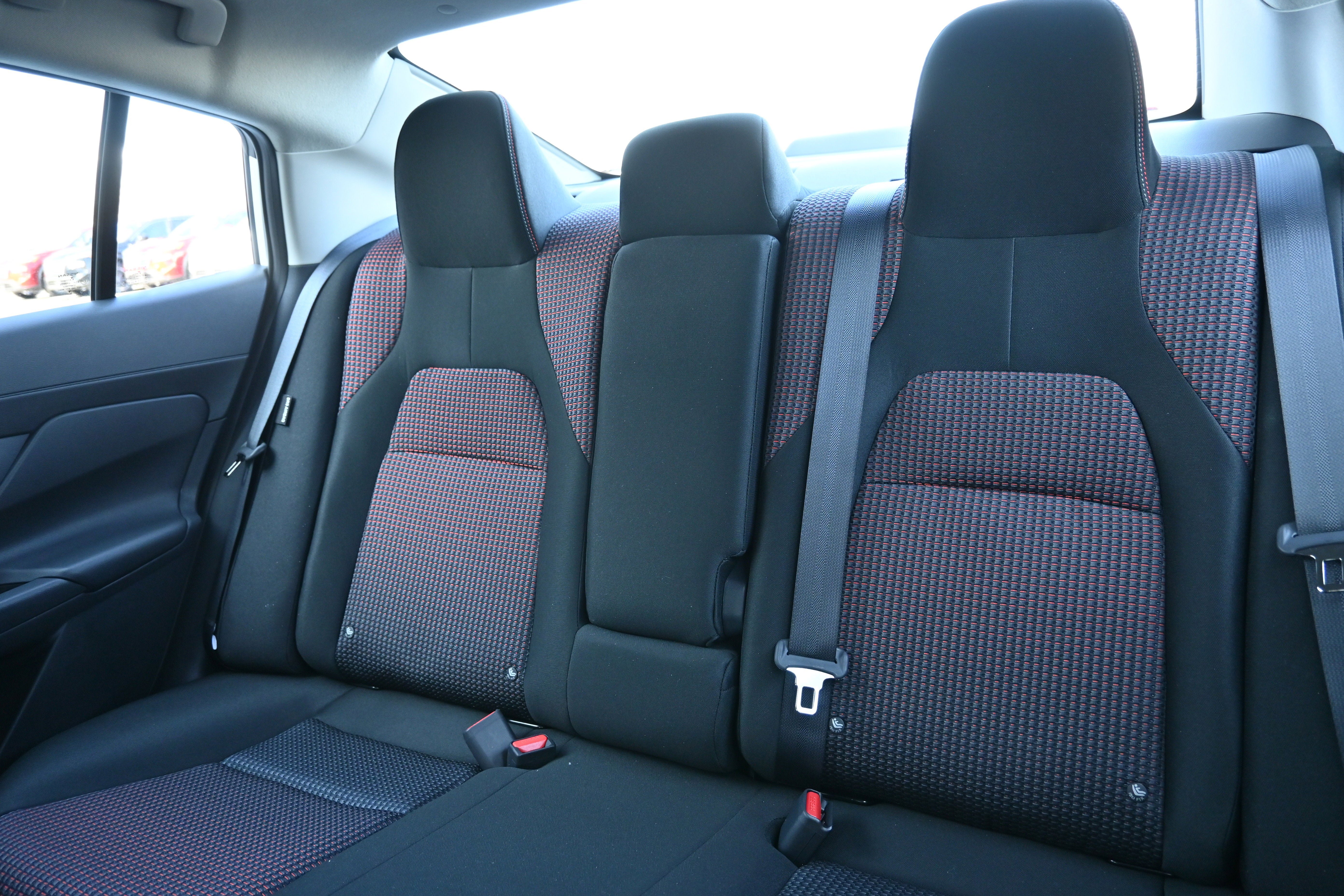 New 2026 Nissan Sentra SR w/ Floor Mat Package FWD image 22