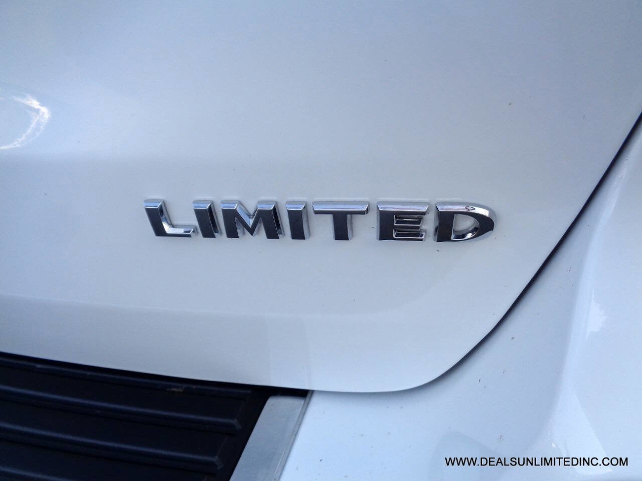 Used 2020 Jeep Grand Cherokee Limited image 6