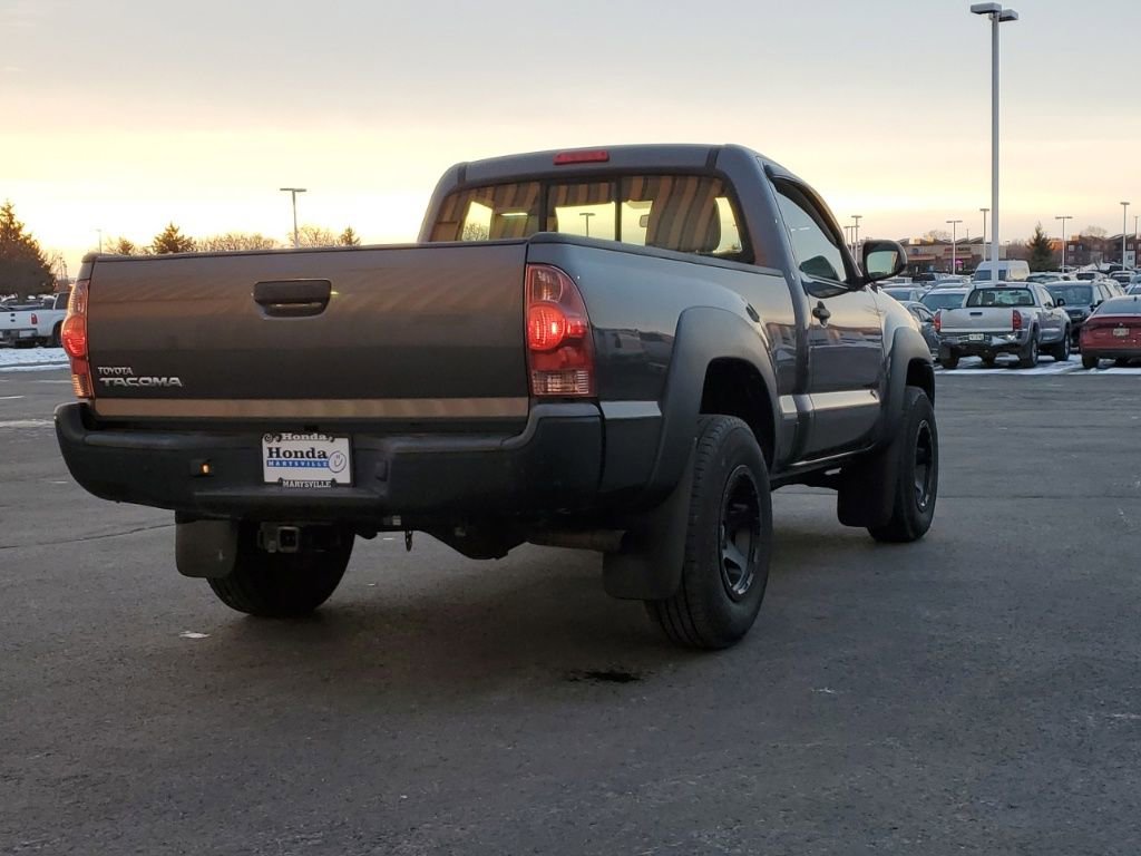 Used 2013 Toyota Tacoma 4x4 Regular Cab image 9