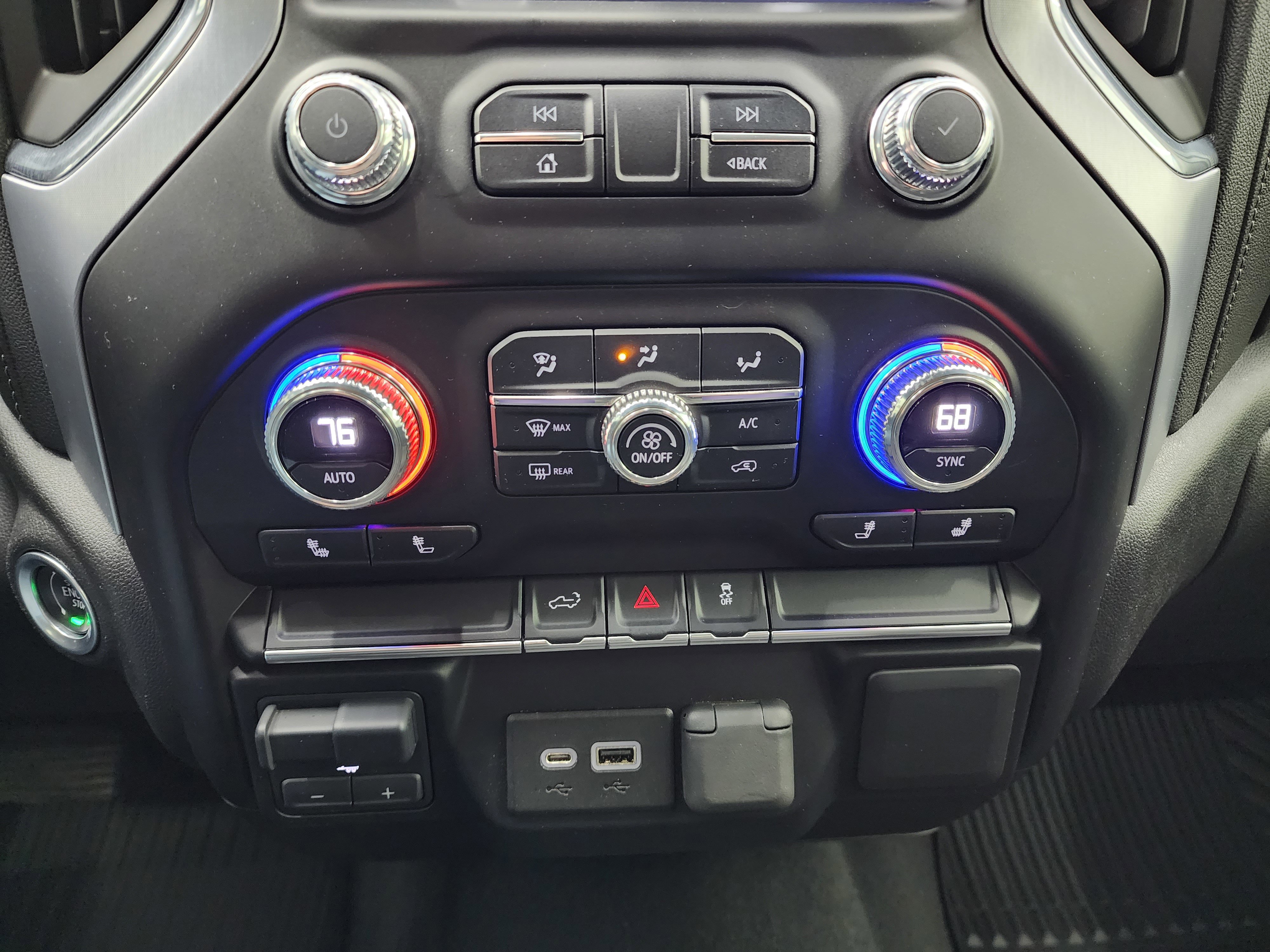 Used 2023 GMC Sierra 2500 SLE w/ SLE Convenience Package image 15