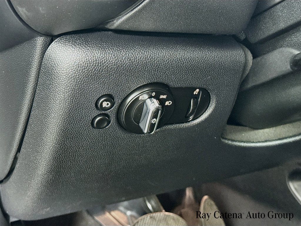 Used 2024 MINI Cooper S FWD image 10