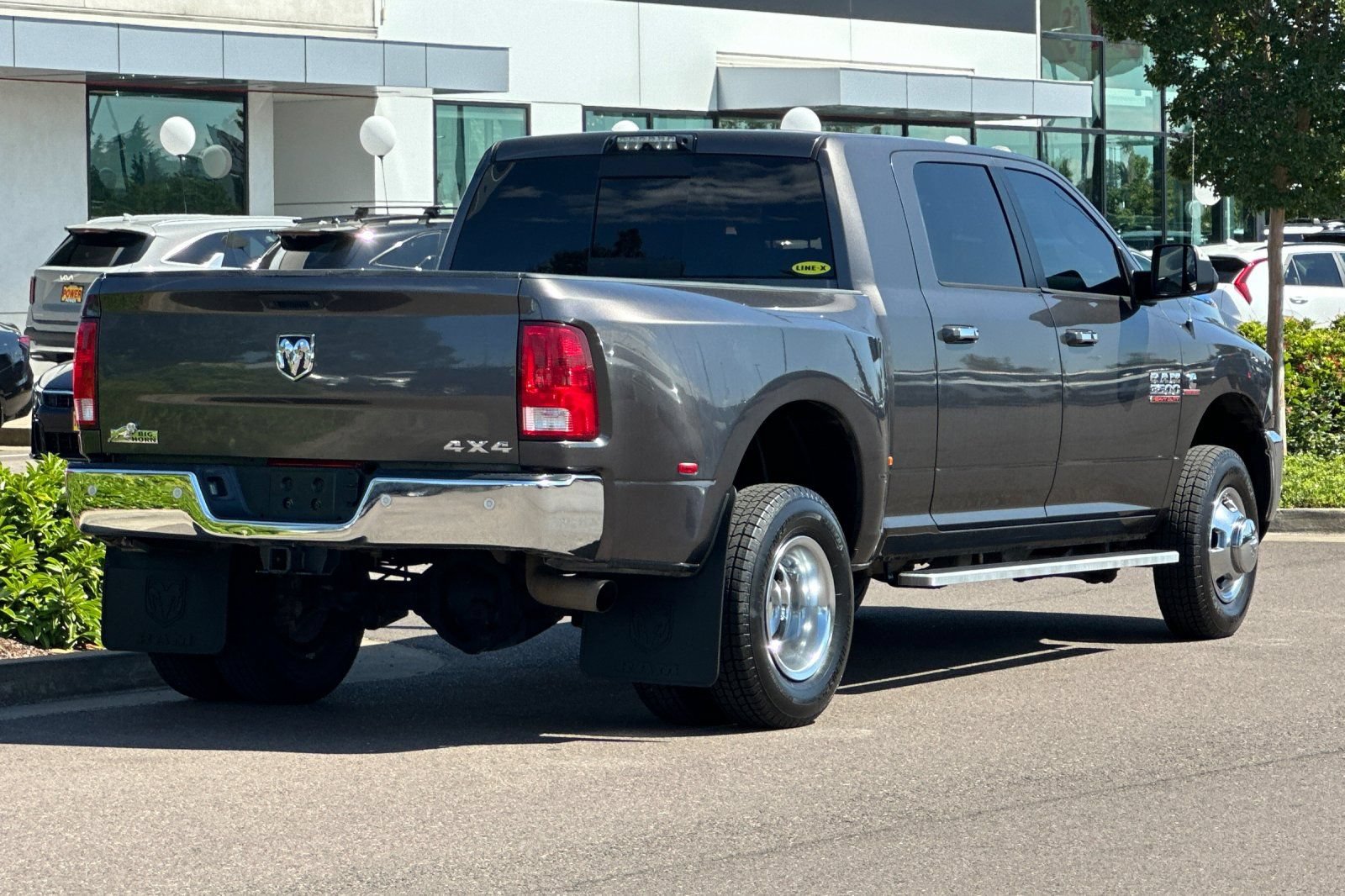 Used 2017 RAM 3500 Big Horn AWD/4WD image 4