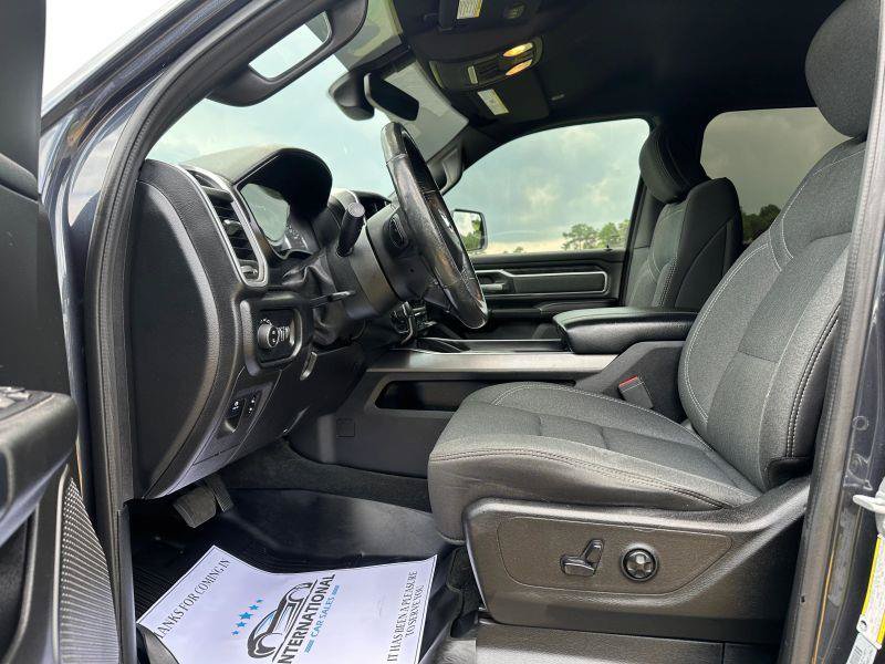 Used 2019 RAM 1500 Big Horn AWD/4WD image 9