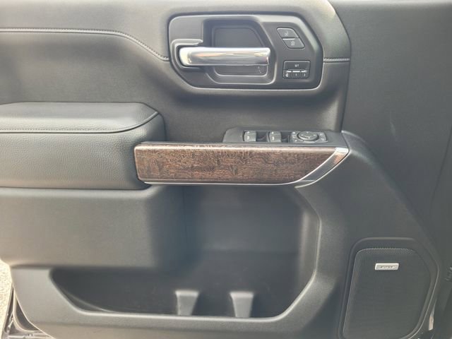 Used 2022 GMC Sierra 3500 Denali w/ Denali Black Diamond Edition image 22