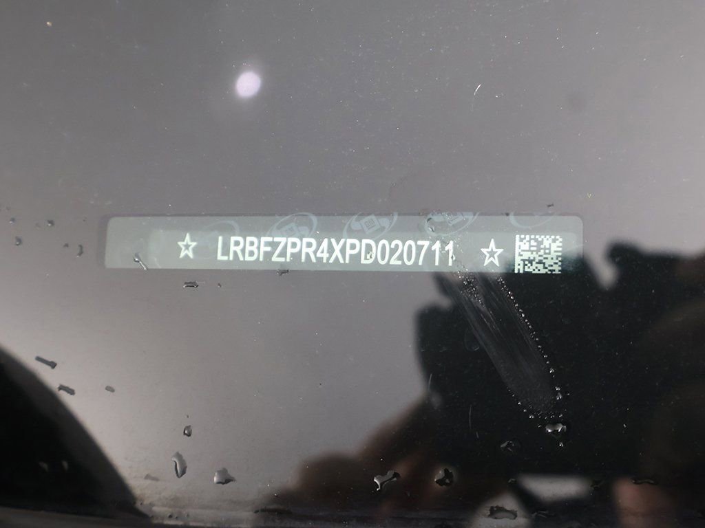 Used 2023 Buick Envision Essence AWD/4WD image 50