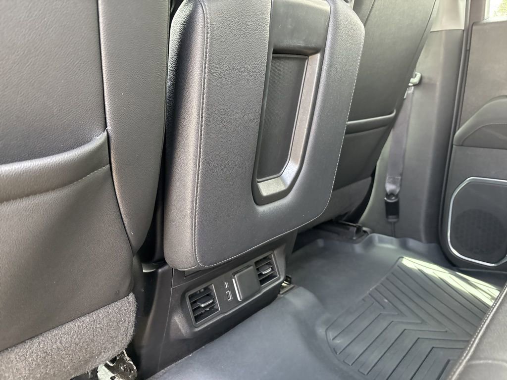 Used 2022 Chevrolet Silverado 1500 LT w/ All Star Edition Plus image 28