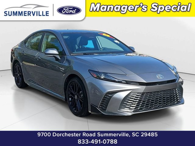 Used 2025 Toyota Camry SE