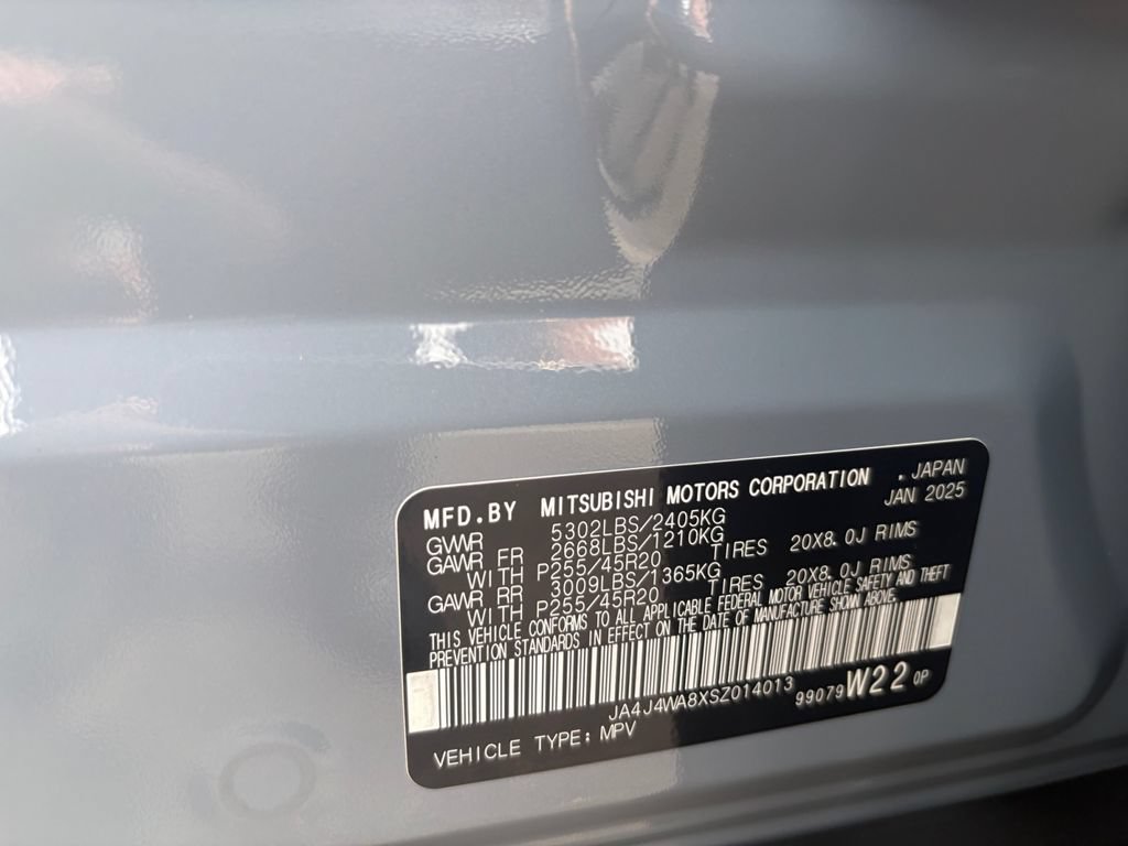 Used 2025 Mitsubishi Outlander SEL AWD/4WD image 31