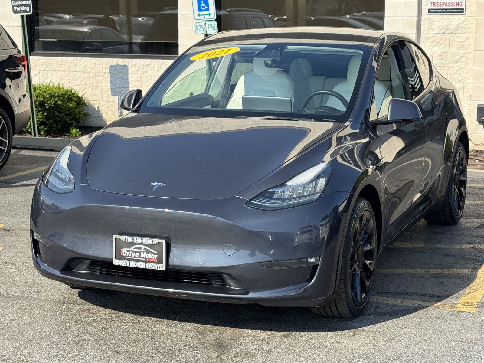 Used 2021 Tesla Model Y Long Range AWD/4WD image 18