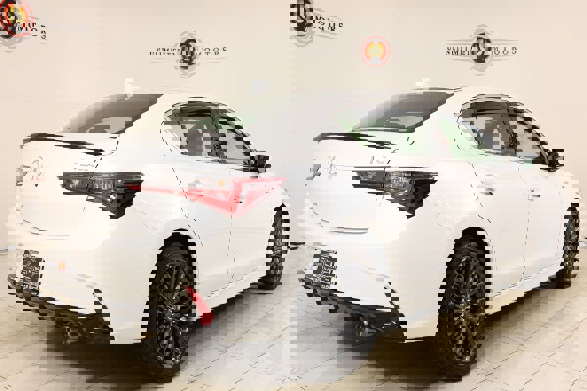 Used 2022 Acura ILX image 3