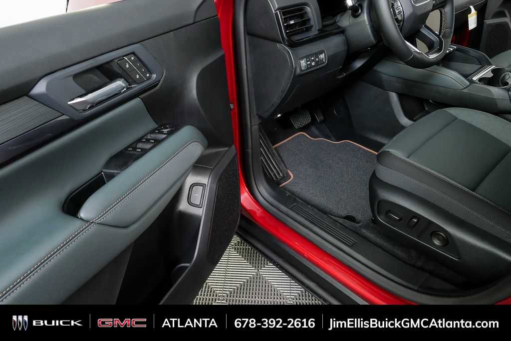 New 2026 GMC Terrain AT4 w/ Convenience Package III AWD/4WD image 7