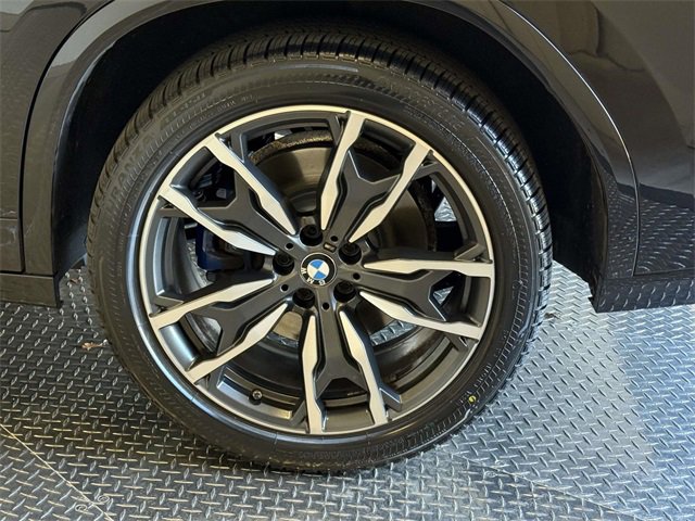 Used 2023 BMW X4 xDrive30i w/ M Sport Package image 13