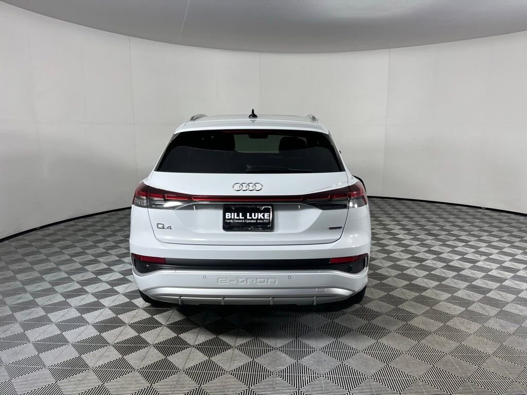 Used 2024 Audi Q4 e-tron Premium Plus w/ Premium Plus image 6